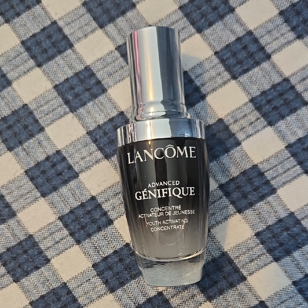 Advanced Génifique Youth Activating Concentrate - Brand new/unused 1 floz.